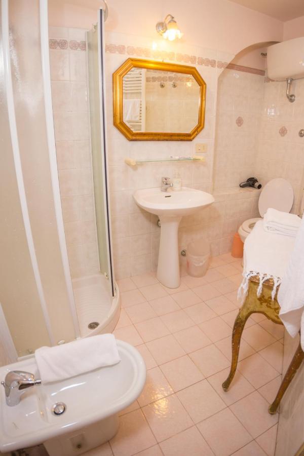 Casa Pucci Hotel ฟลอเรนซ์ ภายนอก รูปภาพ